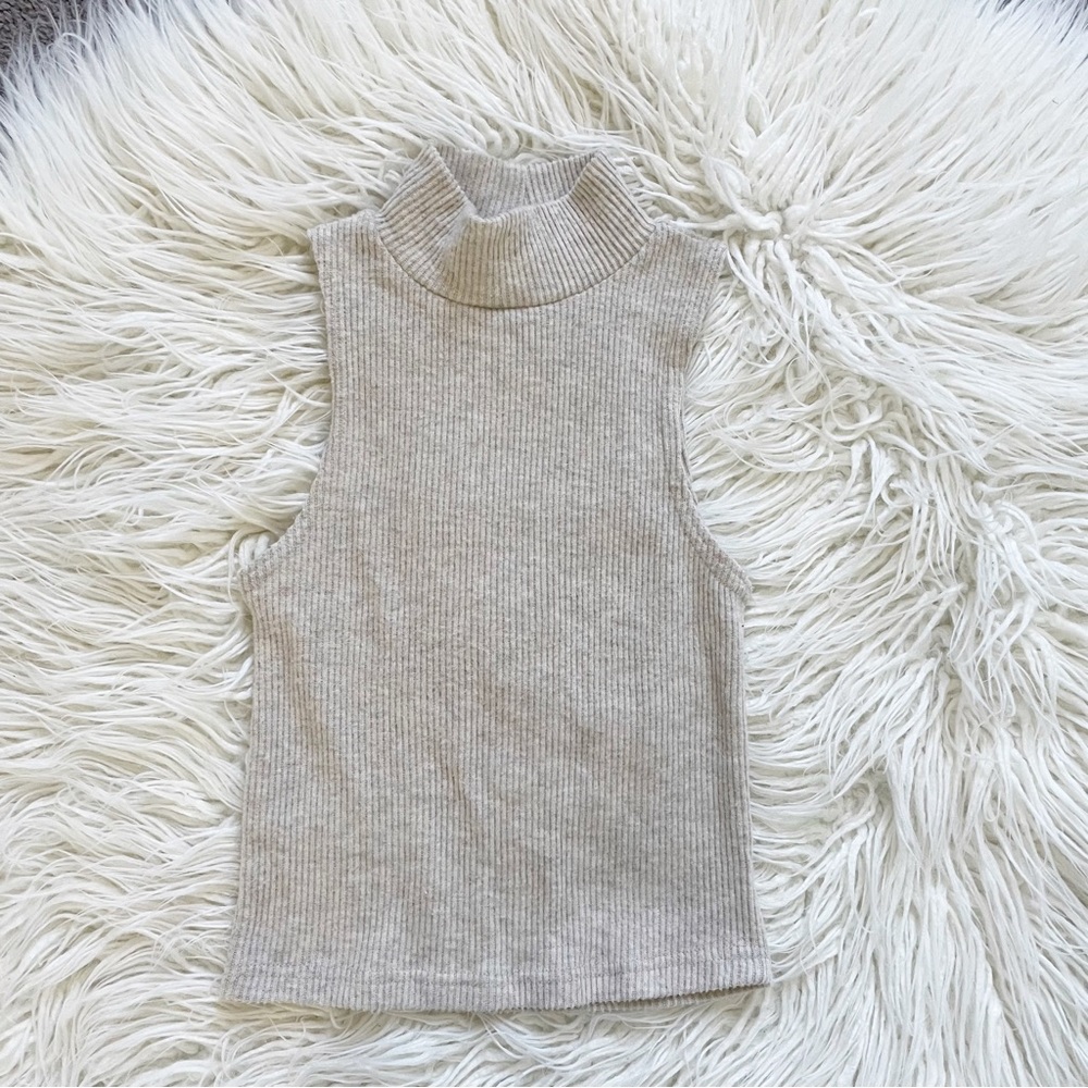 Forever 21 Cream/Tan Mock Neck Sweater Sleeveless Top